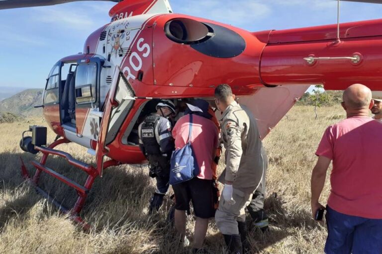 G1 - Colisão entre quatro veículos deixa quatro feridos em Brazlândia, no  DF - notícias em Distrito Federal